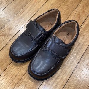 Boys childrens place brown dress shoes